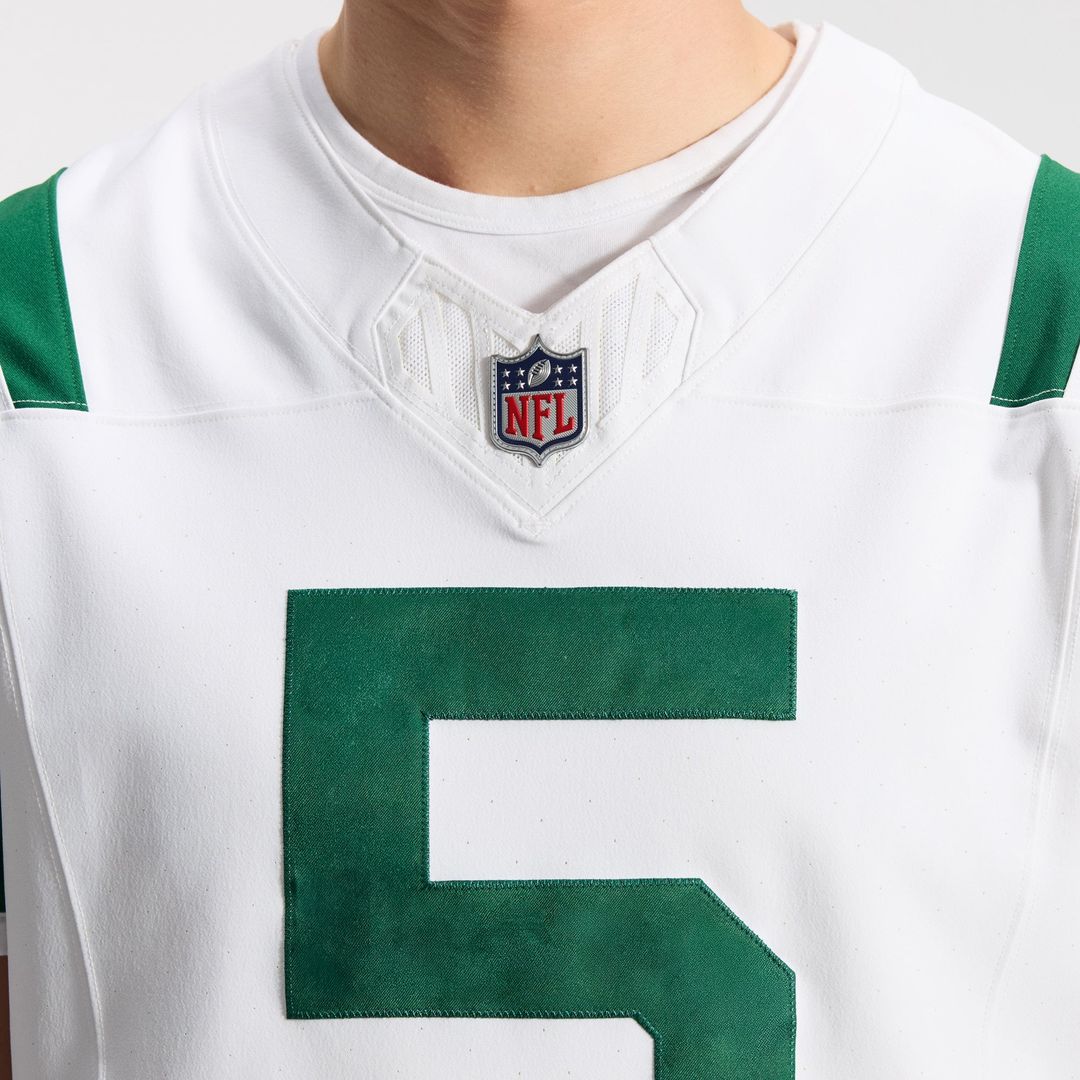 Men's Nike New York Jets Garrett Wilson White Classic Alternate Vapor F.U.S.E. Elite NFL Jersey