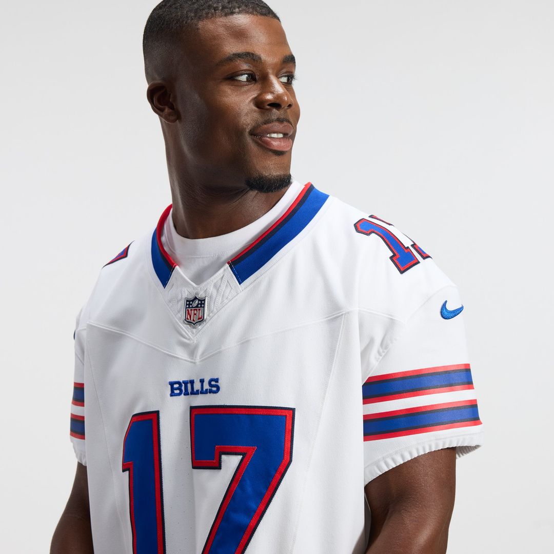 Men's Nike Buffalo Bills Josh Allen White Vapor F.U.S.E. Elite NFL Jersey