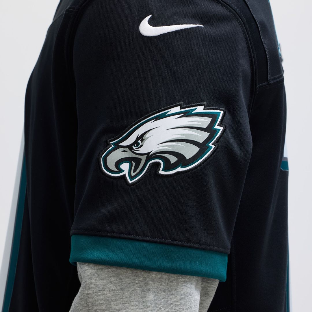 Men's Nike Philadelphia Eagles A.J. Brown Black Alternate Vapor F.U.S.E. Limited NFL Jersey